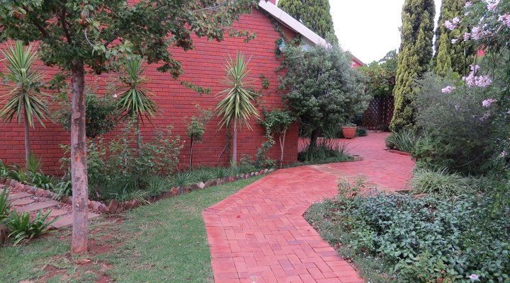 Camelia Guest House