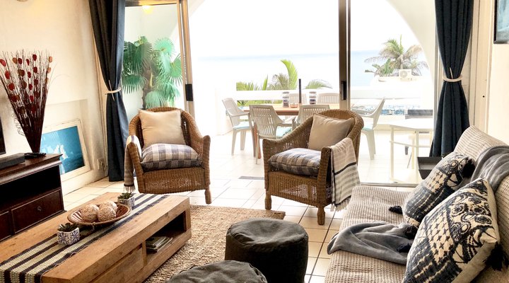 19 Santorini Beach Home