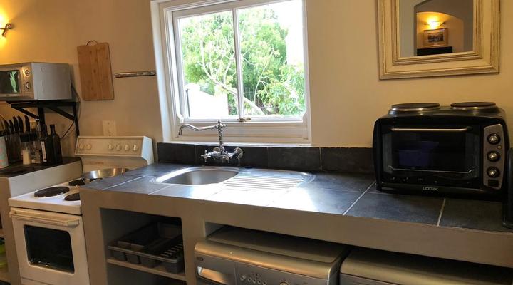 Goodings Olive Villa