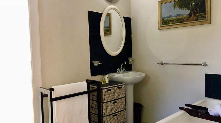 Goodings Olive Villa