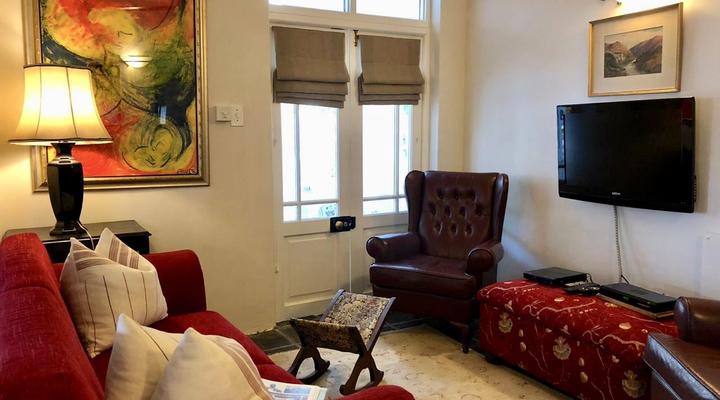 Goodings Olive Villa