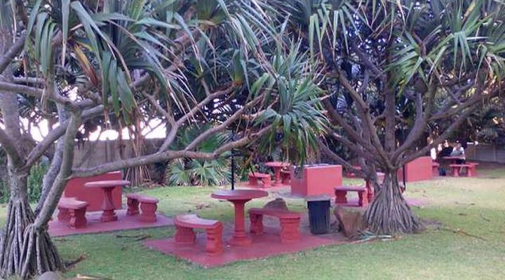 LA Ballito Self Catering