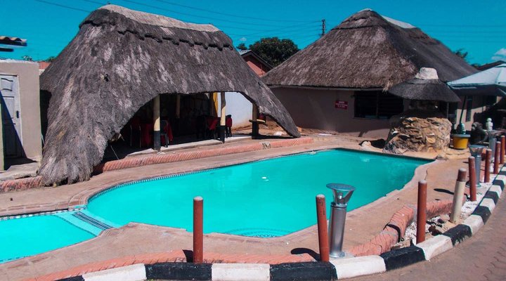 Golden Days Executive Lodge