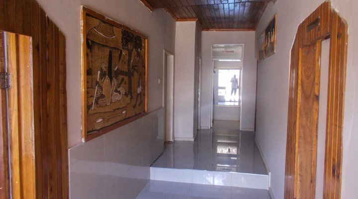 Golden Days Executive Lodge