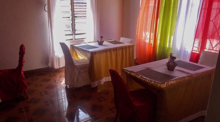 Golden Days Executive Lodge