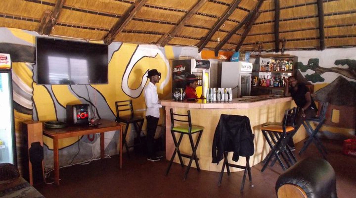 Golden Days Executive Lodge