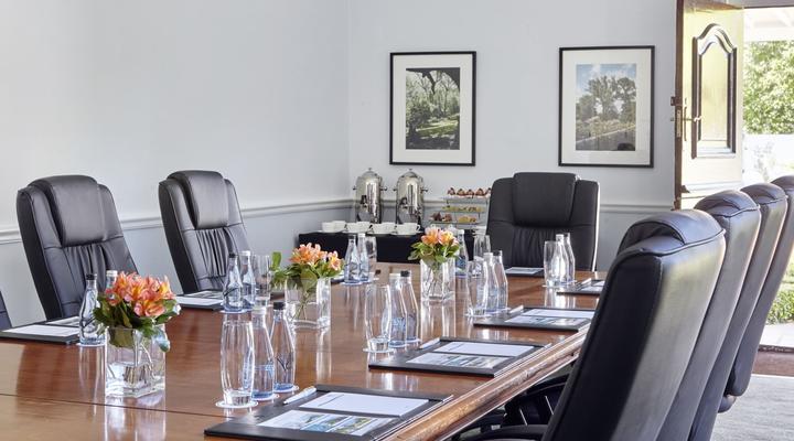 Cellars-Hohenort Hotel