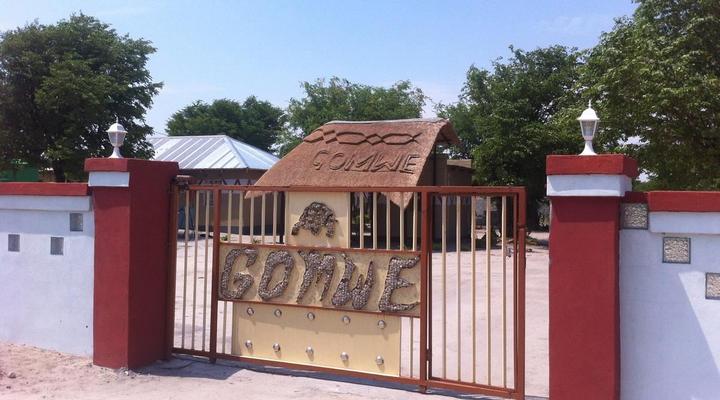 Gomwe Guest House