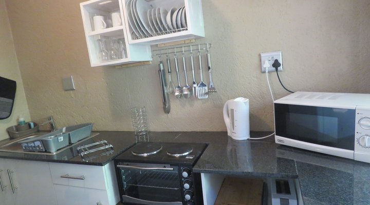 Chalet Pumba, Elephant Camp, Mabalingwe