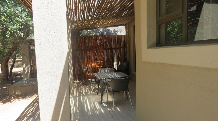 Chalet Pumba, Elephant Camp, Mabalingwe
