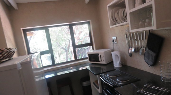 Chalet Pumba, Elephant Camp, Mabalingwe