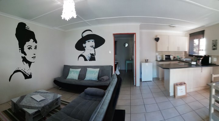 On Main Luxury Self-Catering