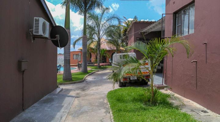 Kaliyangile Guest House