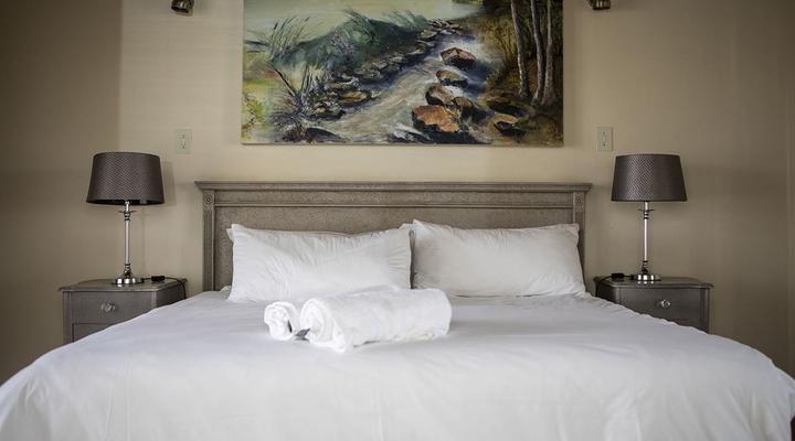 Jimmy's Place - Thatch Lodge