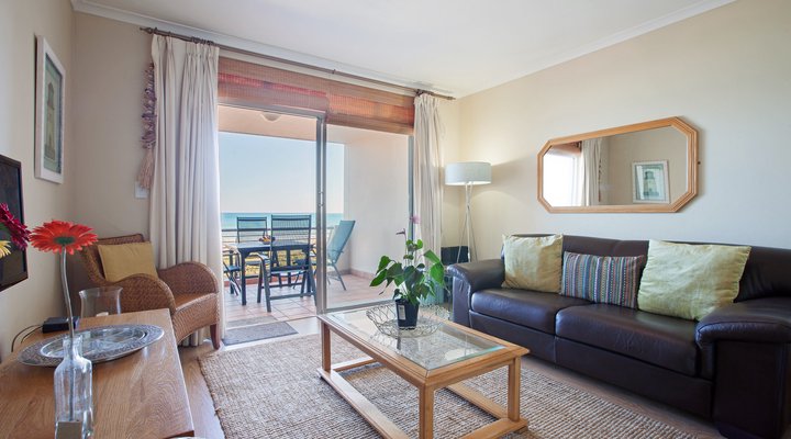 Leisure Bay 225