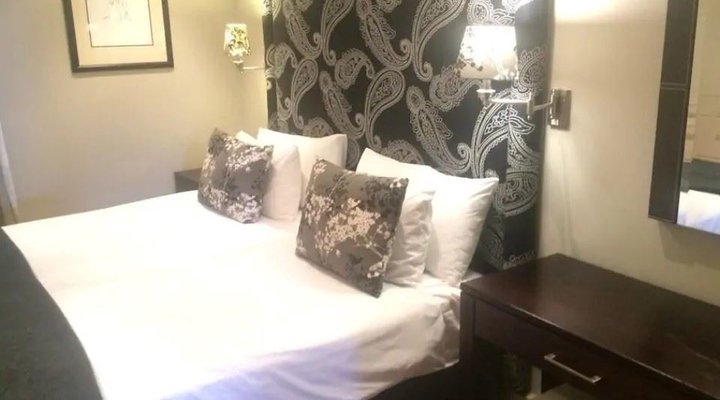 702 Cape Royale, 3 Bedroom Luxury Duplex