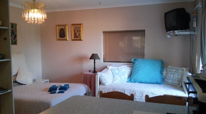 Tritonia Cottage