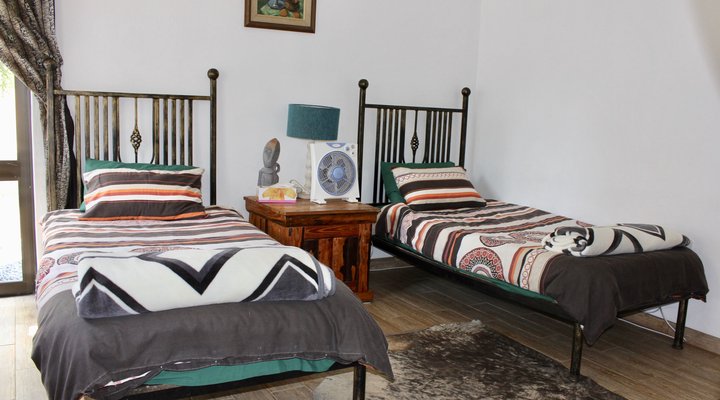 Marakele Animal Sanctuary Toms Cottage