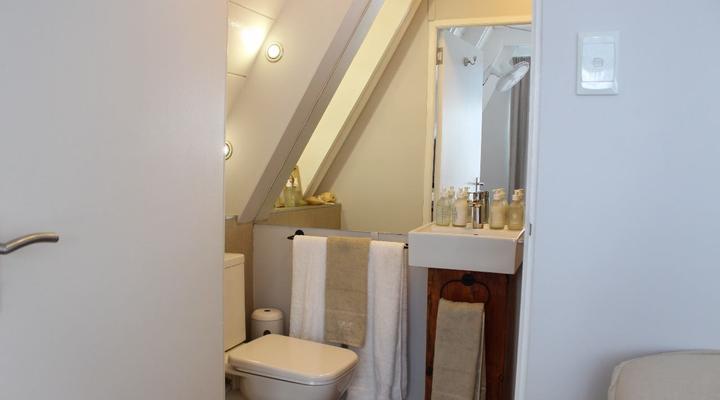 SALT Boutique Guesthouse 