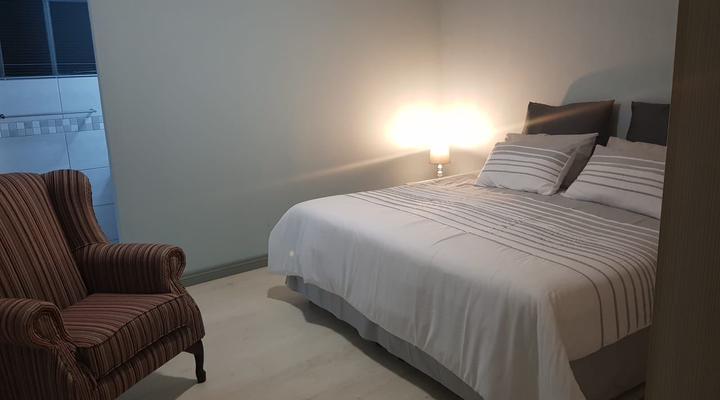 Chapter One Overnight Cottage