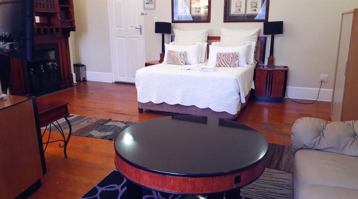 Eastgate Palms Lodge