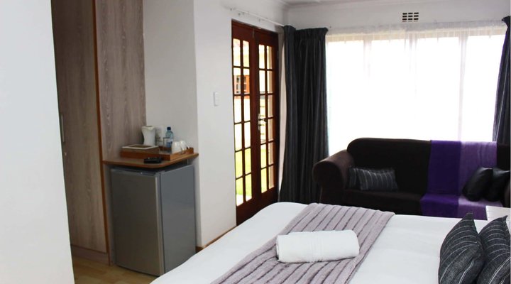 4 Seasons Bed and Breakfast