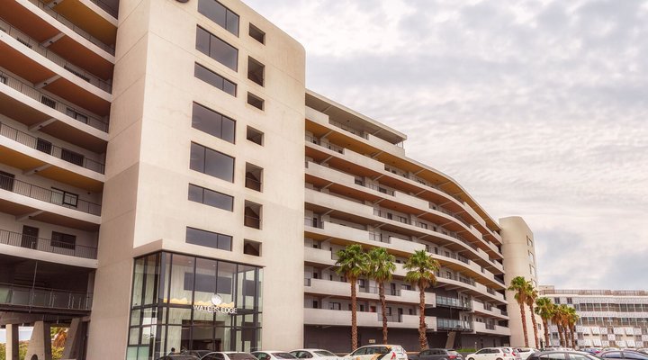 Waters Edge 205