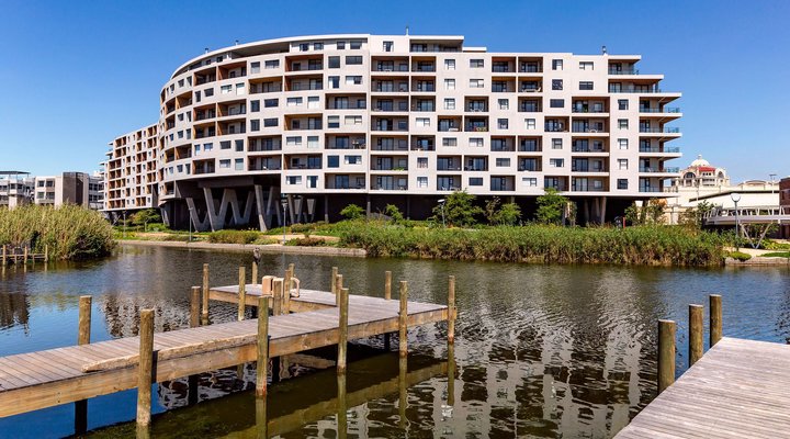 Waters Edge 205