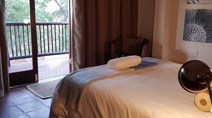 Elements Lodge 150