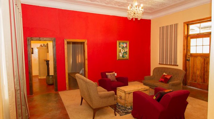 The Red Door Self Catering Cottage