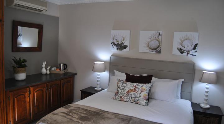 Hamilton Urban Farm and Guest House