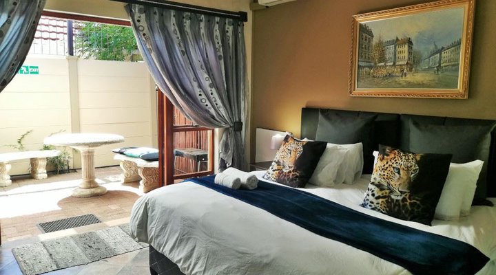 Safari Guesthouse/Gastehuis