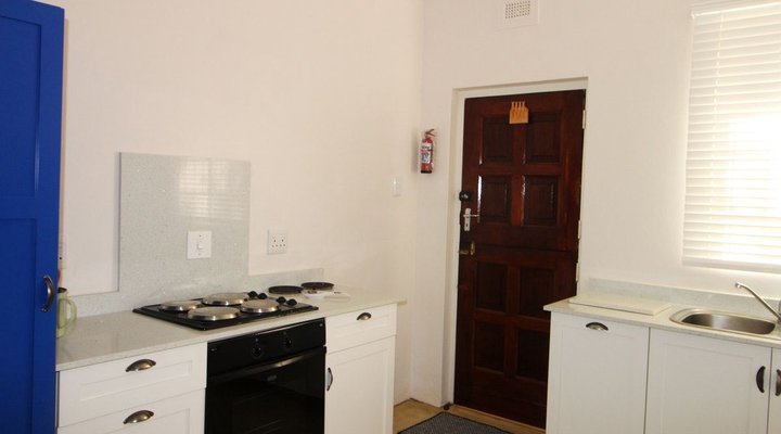 Winston Court 7