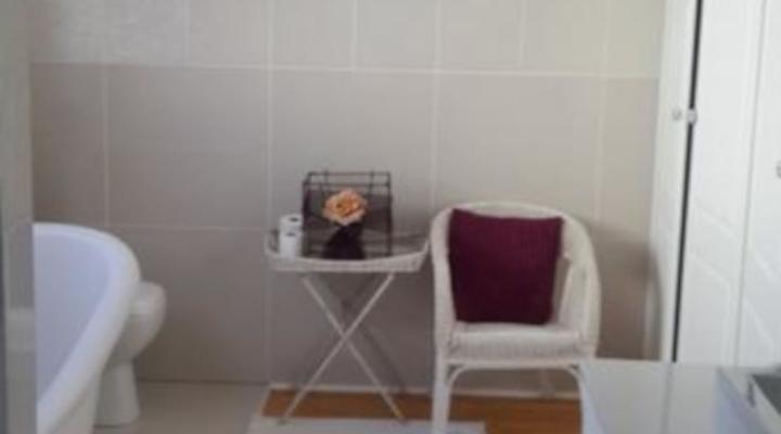  Badenhaus Guest Lodge