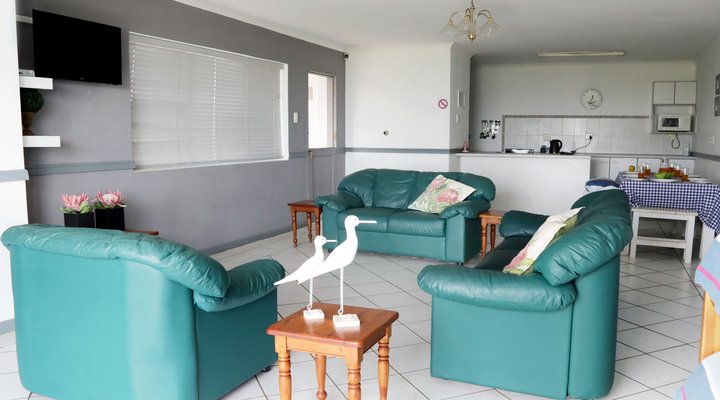 Strelitzia Holiday Flats