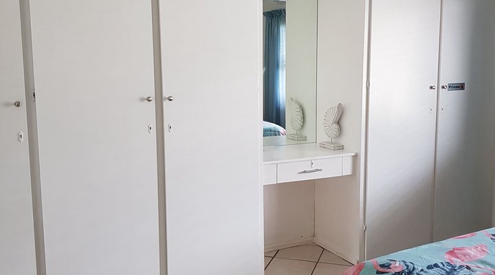Uvongo Chalets 4