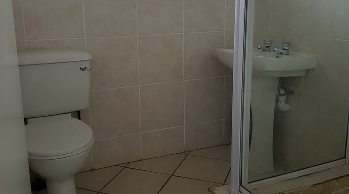 Uvongo Chalets 4