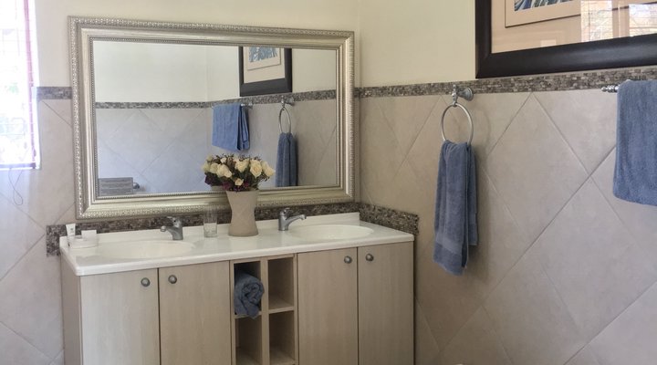 Dvine Guesthouse Witbank