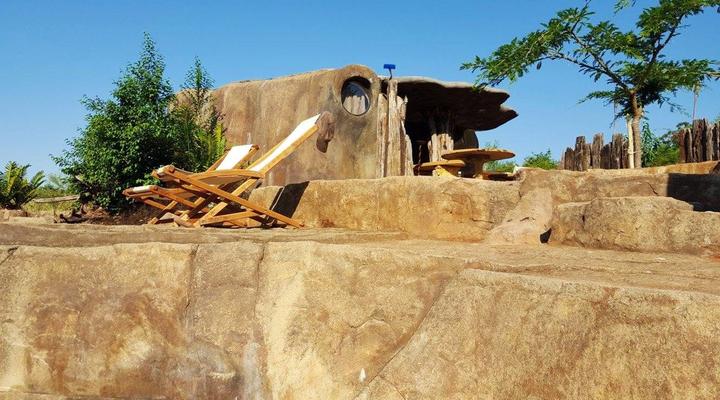 Rockwood Earth Lodge