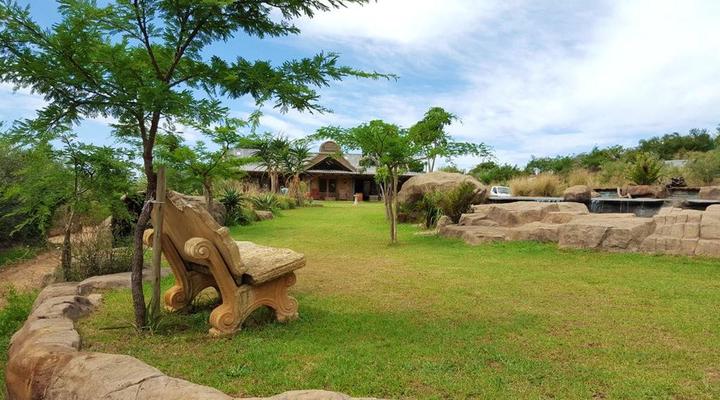 Rockwood Earth Lodge