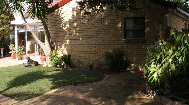Rossouw Lane Cottage