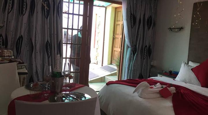 Kamohelong Luxury Accommodation