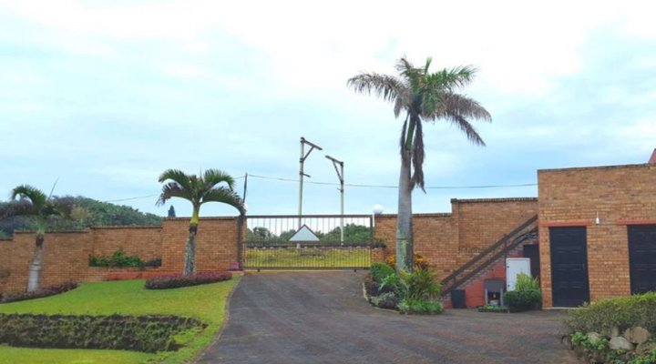 C-Side Apartment Hibberdene
