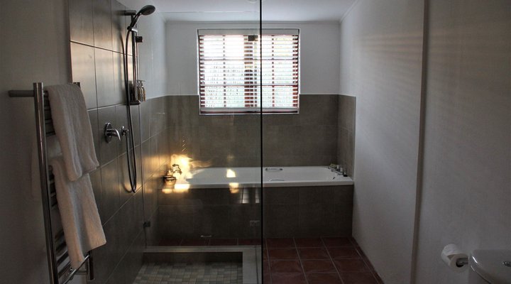 Bukkenburg Pottery Studio and Guest Cottage