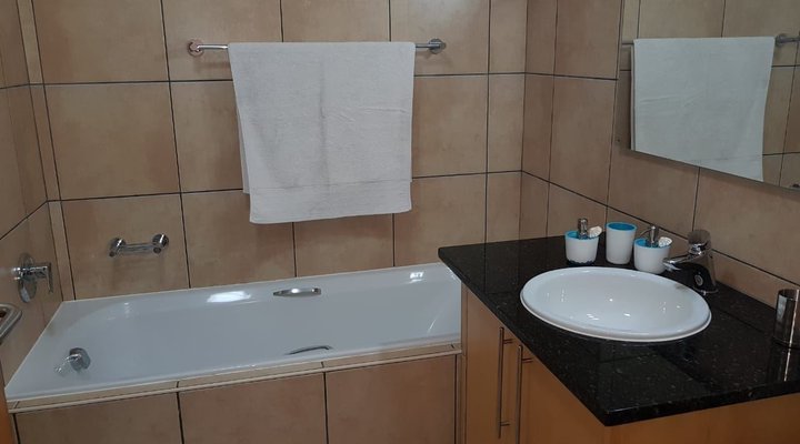 Hibernian Towers 313