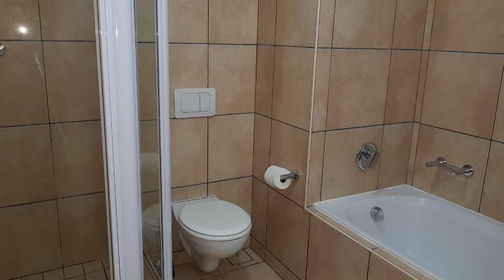 Hibernian Towers 313