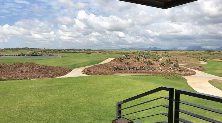 Villa Alexis Vacation Rental 2 bedrooms unit beside Trou aux Biches beach