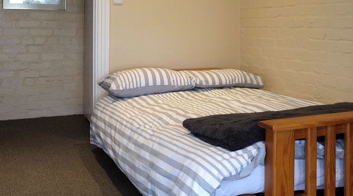 Guest House on Shale