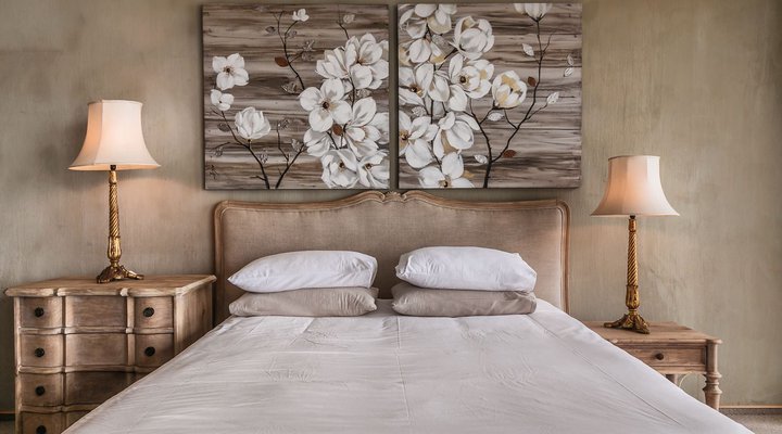 Blue Pearl - situated right on the beach