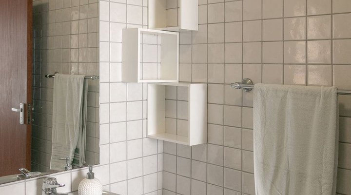 Blue Pearl - situated right on the beach